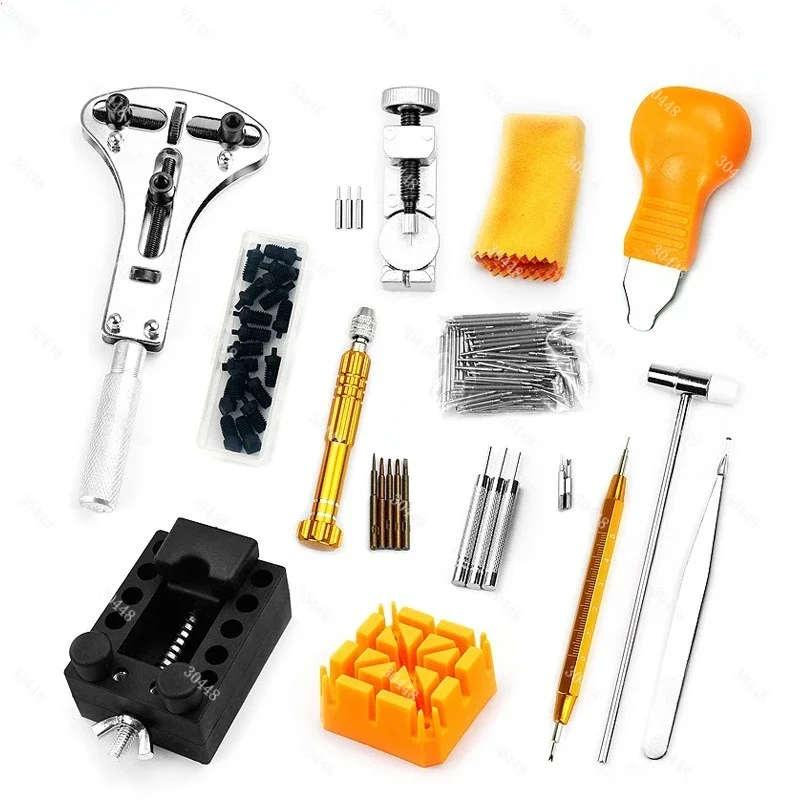 Kit di Riparazione Orologi 149 - Watch Tool Repair Kit recensione e prezzo